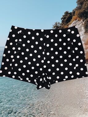 Forever 21 Sailor High Rise Button Shorts Stretch Black White Polka Dot Size XS